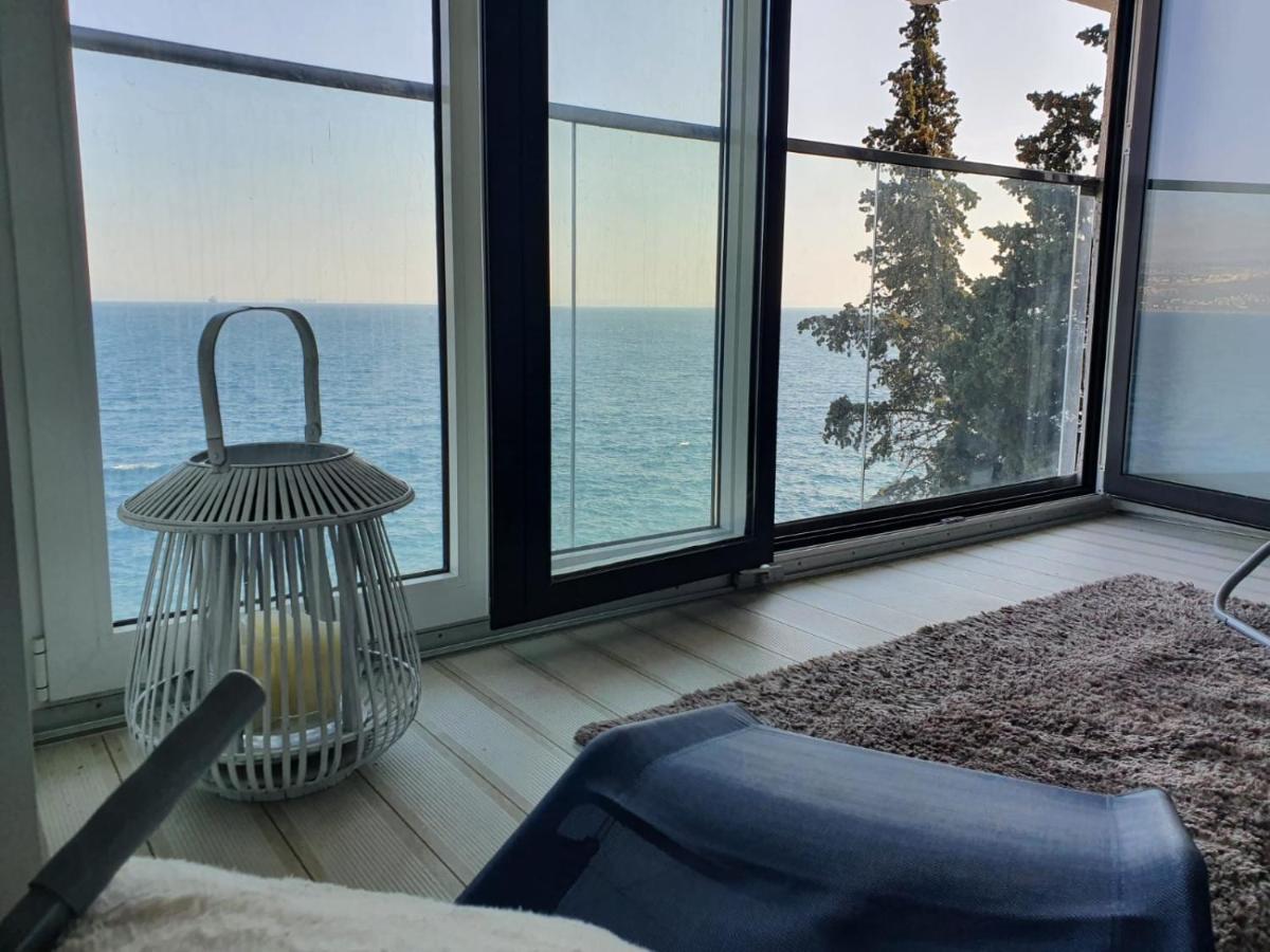 First Row To The Sea Apartment Opatija Exterior photo